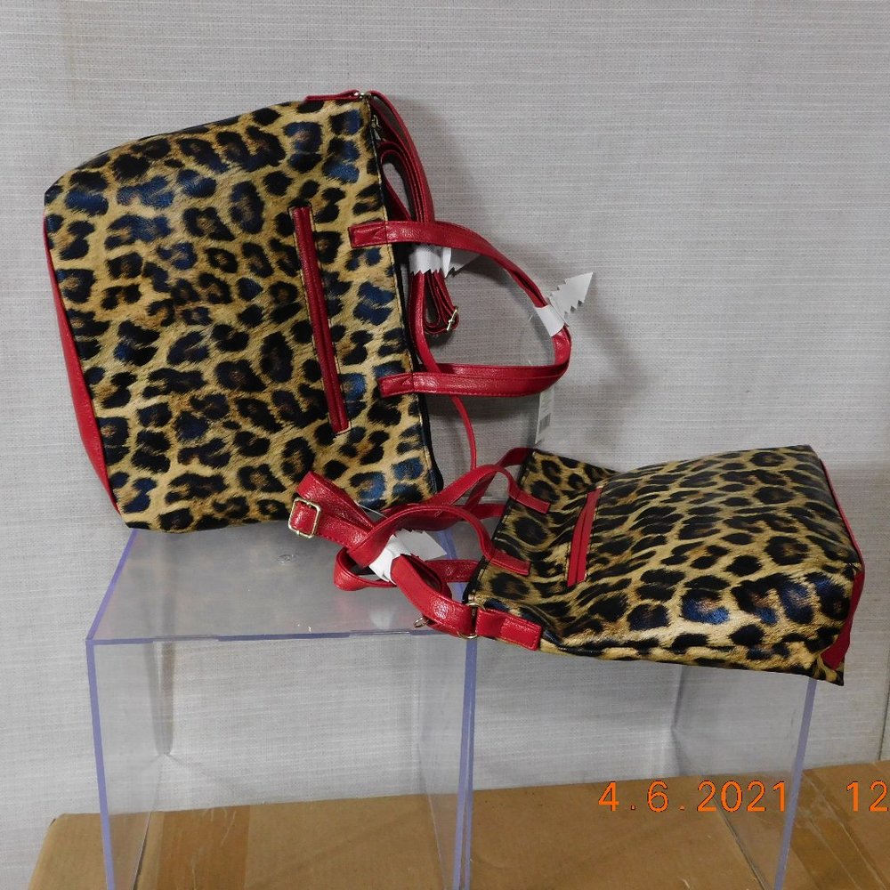 Women's Leopard Crossbody Bag 13"L x 10 1/4"D x 3W